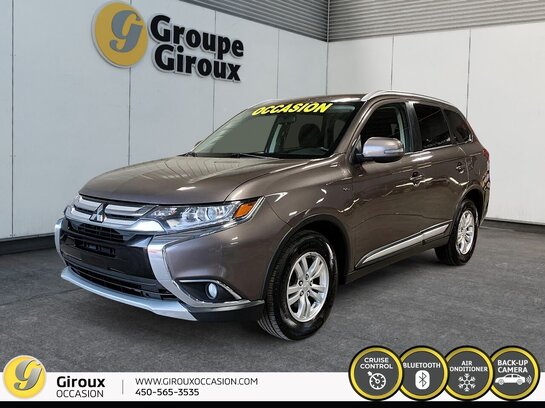 MITSUBISHI OUTLANDER SE/SEL 2017 2017 Brun