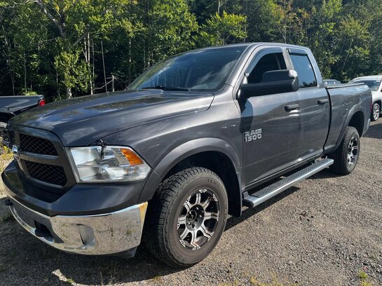 RAM 1500 2016 2016 Gris