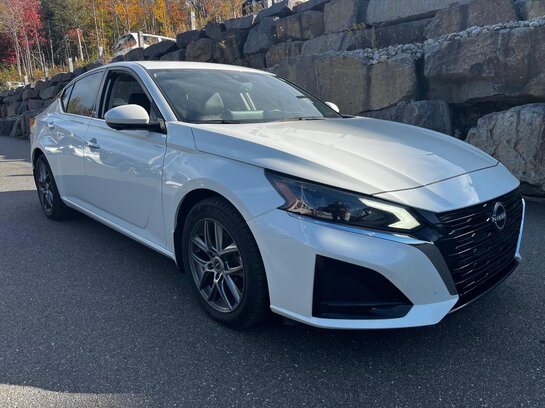 2023 Nissan Altima 2023 White 2023 Nissan Altima 2023 White